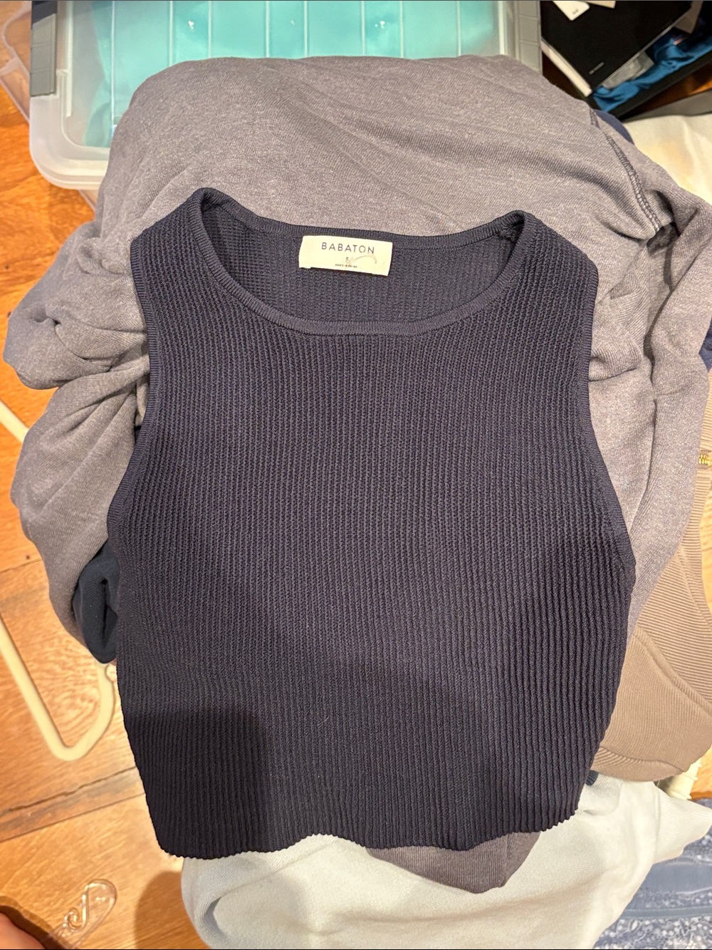 Babaton Navy Ribbed Knit Sleeveless Crop Sweater